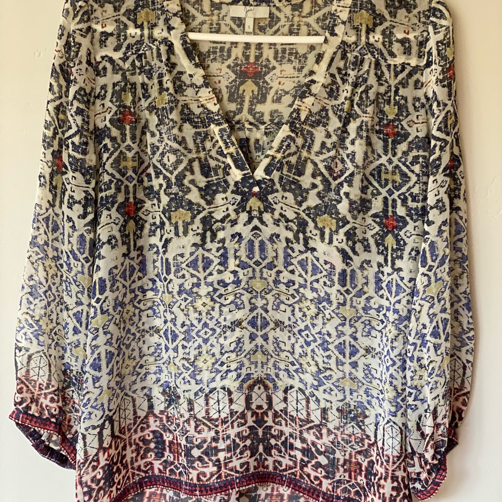 Joie Boho Printed V-Neck Women’s Top in Ivory and Blue